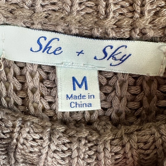 She + Sky Cozy Gray Knit Scoop Neck Sweater with Bell Sleeves Sz M - Picture 5 of 8